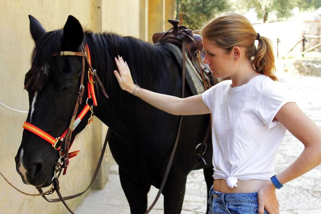 horseback riding in umbria